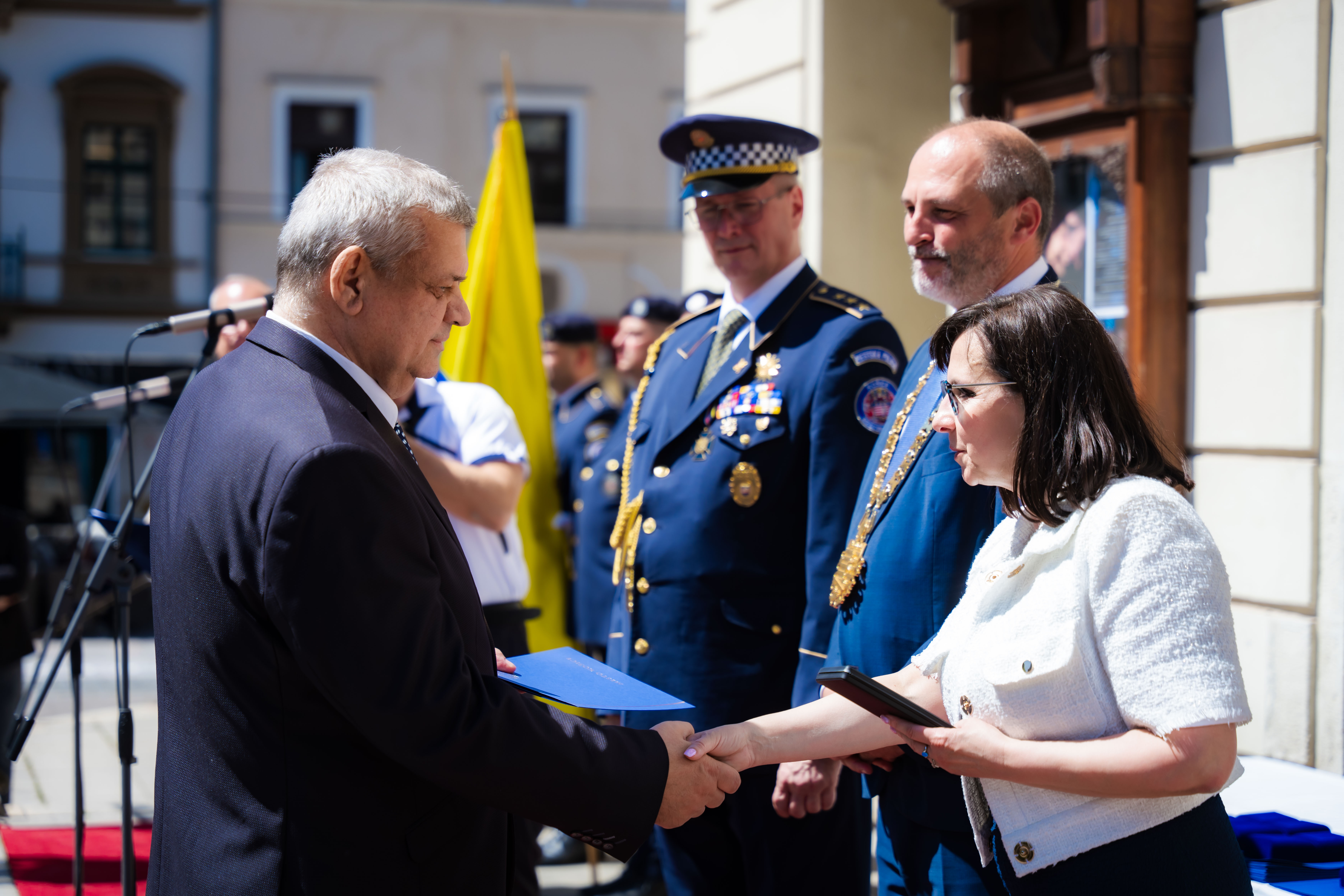 Slavnostne ocenovanie prislusnikov Mestskej policie mesta Kosice -1-102